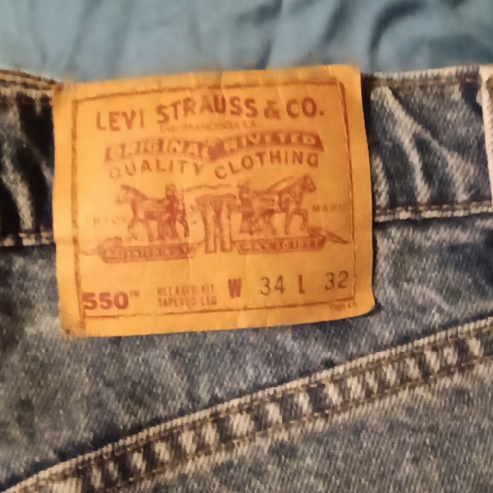 Levi's 550 relaxed fit tapered leg Blue jeans size 34×32